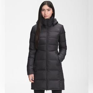 NWT North Face Metropolis Down Fill Parka Small